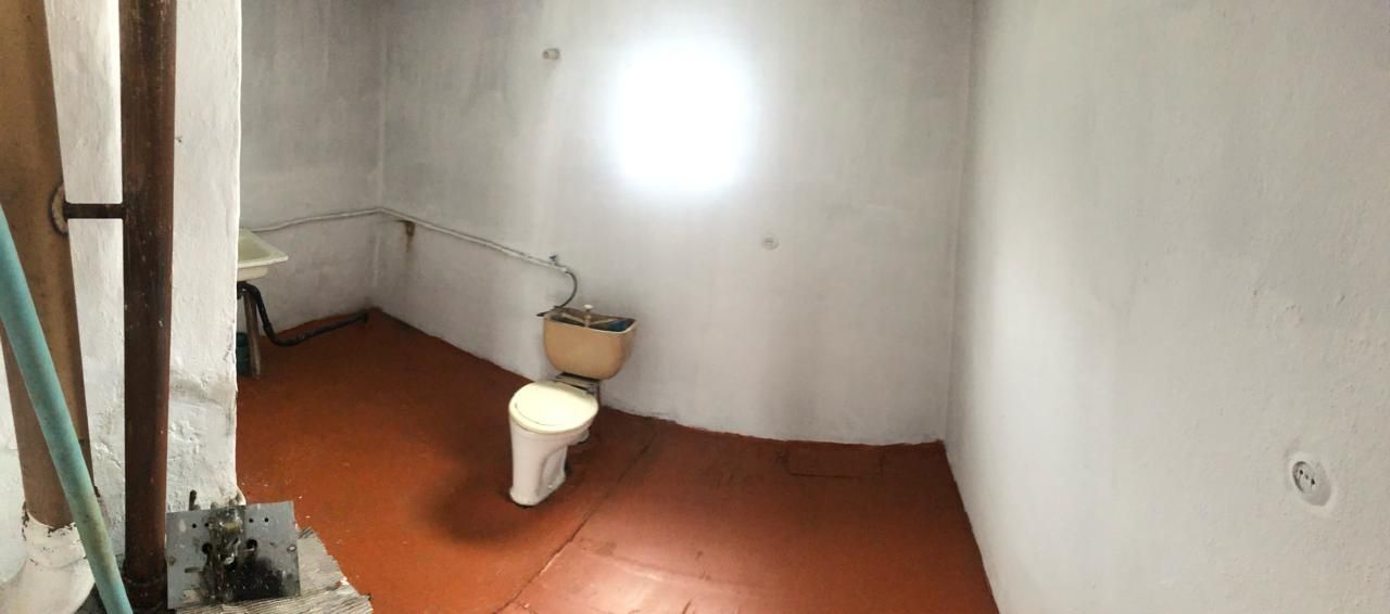 Продам дом, в районе центрального парка