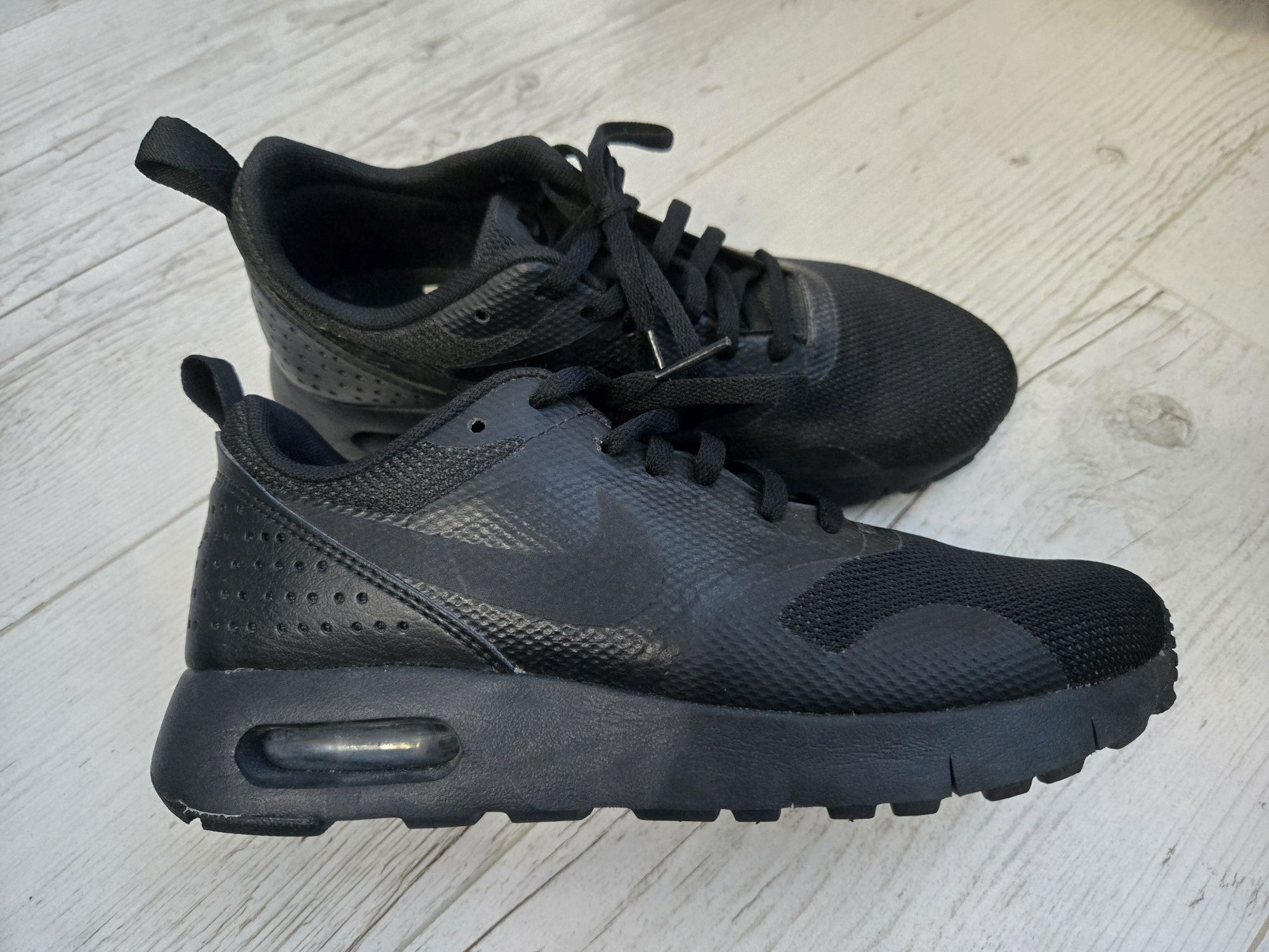 Nike Thea-Ориг.Дамски маратонки Нови!