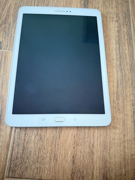 Tableta Samsung Tab SM-T813