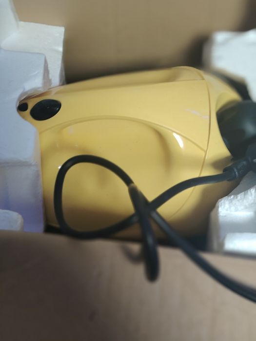 Aparat multifuncțional pt tapițerie,geamuri ,gresie,faianță