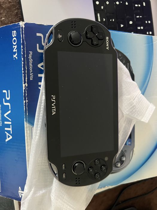 PS VITA 1000 OLED impecabil