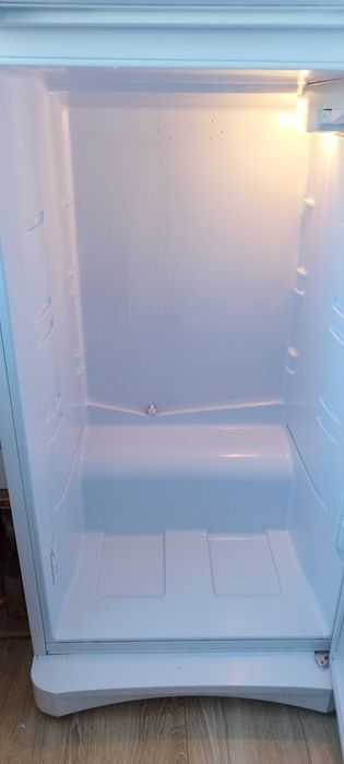 Хладилник Индезит