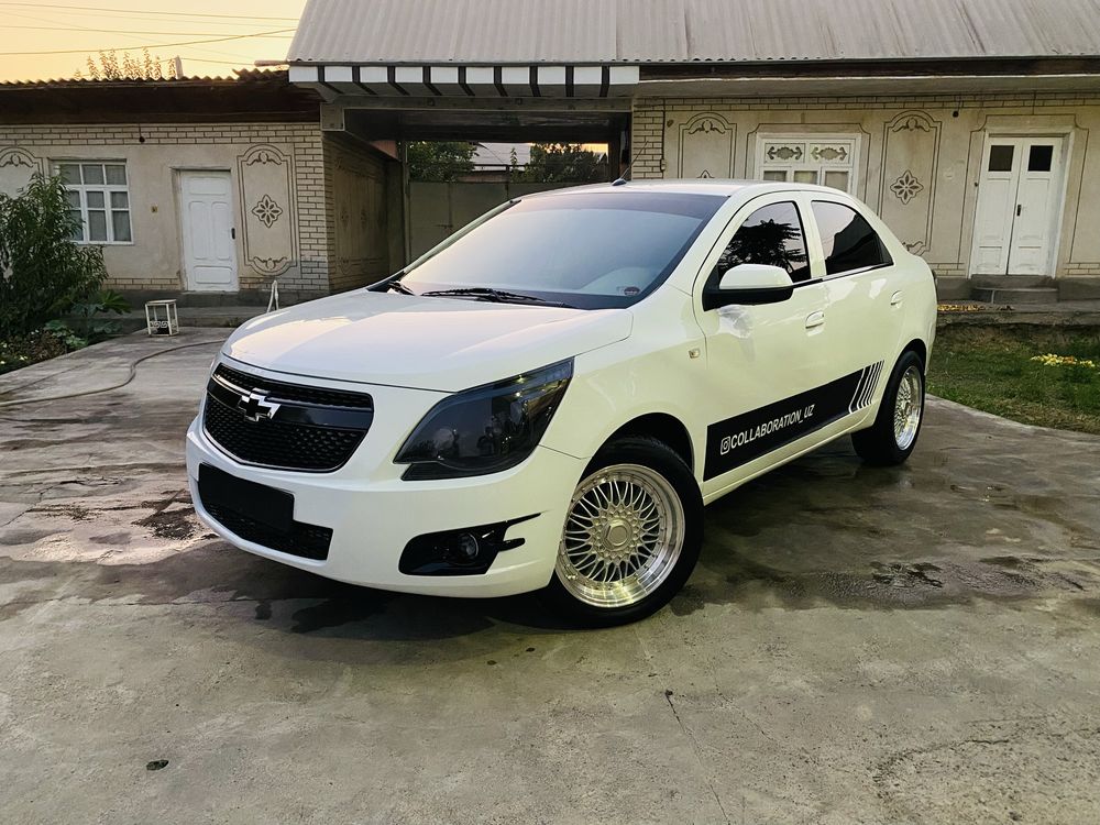 Cobolt. Haydashga tayyor moshina.