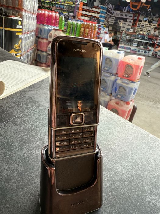 Nokia 8800 е-1 Choco