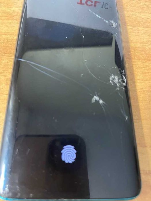 TCL 10 pro-6/128 gb.