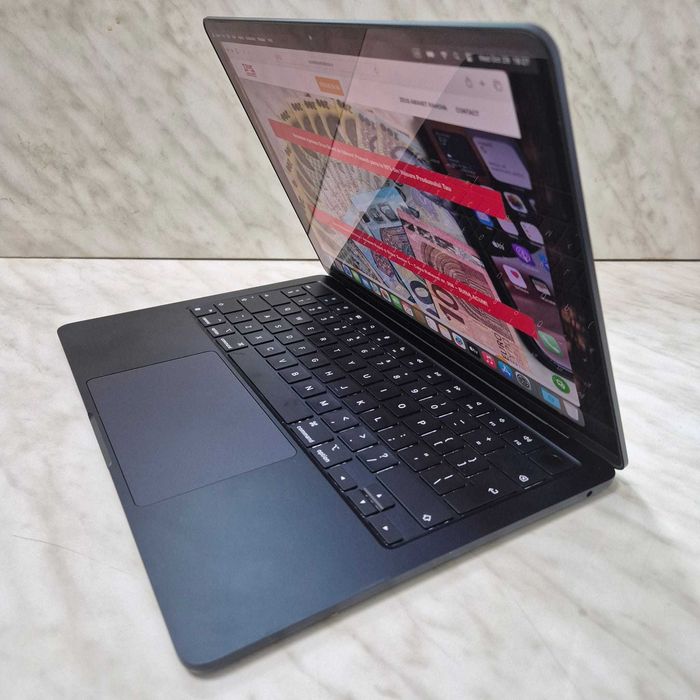 Laptop Apple MacBook Air M2 2022 8gb 250gb Blue 20 cicluri Zeus 33920