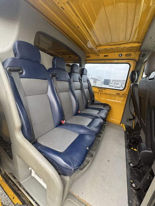 Renault Master 2.5 D 7 Locuri