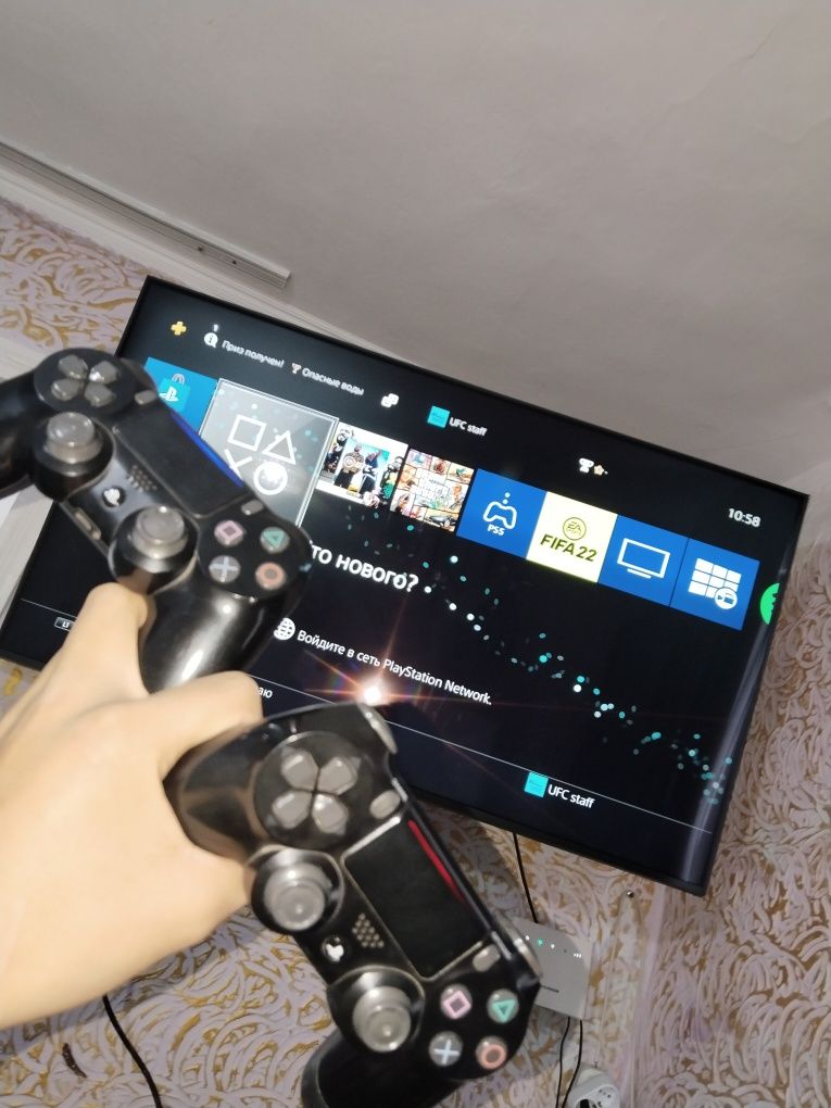 PlayStation 4  .0