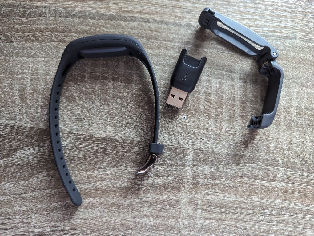 Huawei Band 4e часы спортивные