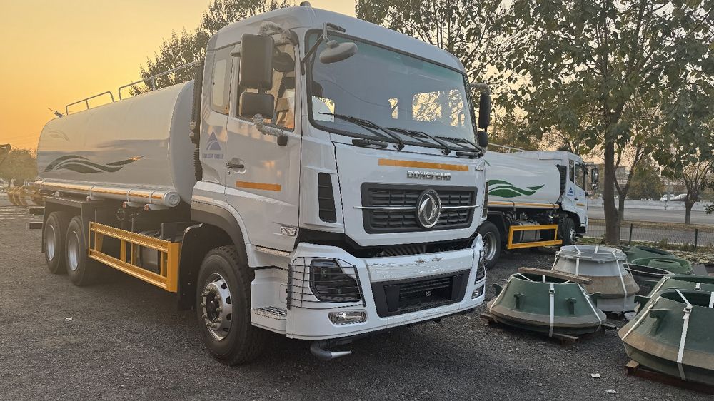 20000литр Водавоз комфорт (поливомоечная машина)