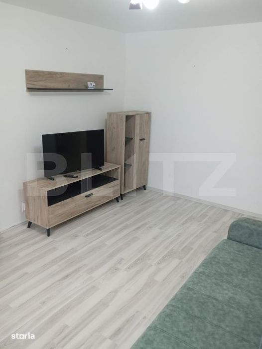 Apartament 3 camere, 48 mp, zona Micro 6