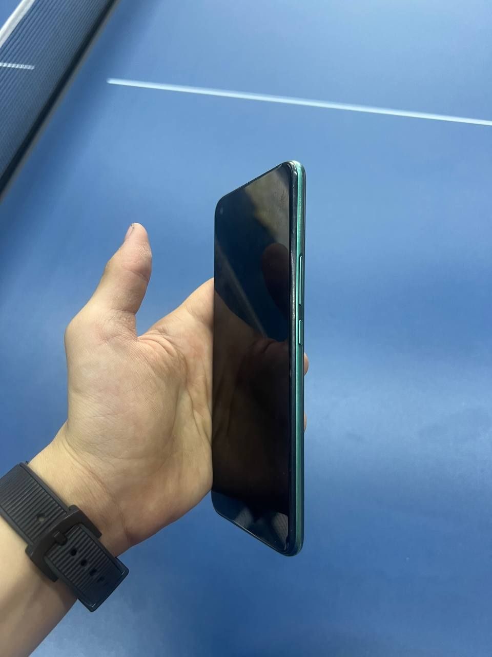 Realme 7i mobile phone