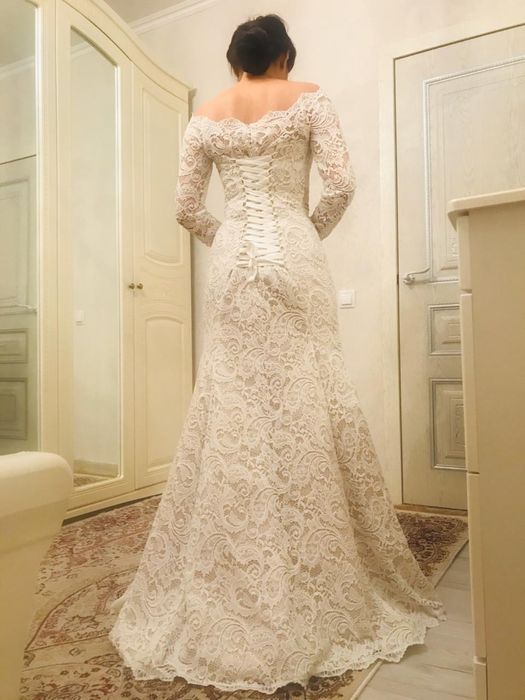 Свадебное платье