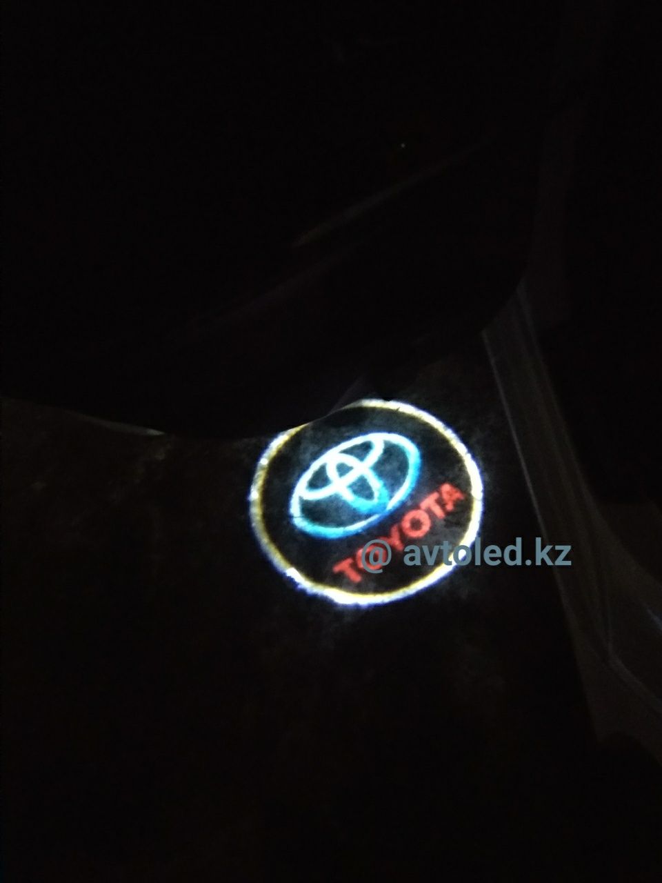 Вольво подсветка дверей с логотипом тюнинг авто LED подарок мужчине