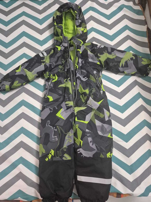 Зимний комбинезон для мальчиков