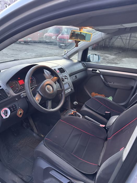 Volkswagen Touran 2004 1.9 TDI 7 locuri