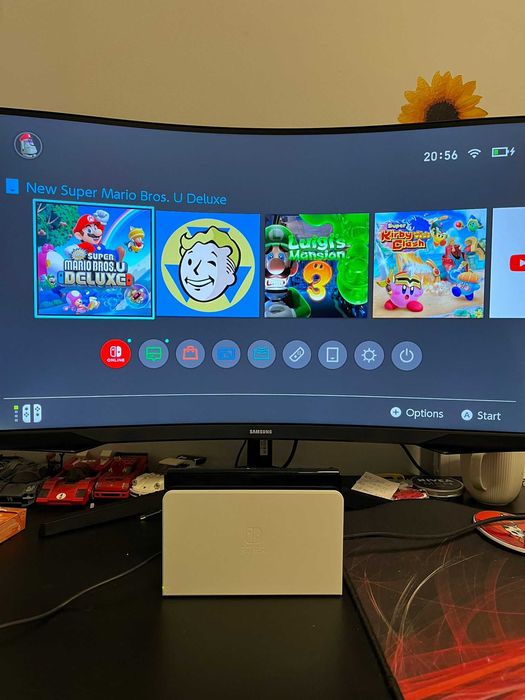 Nintendo Switch Oled + 2 jocuri
