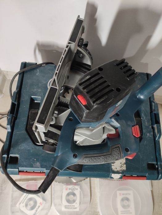 Circular Bosch Profesional GKT 55 GCE cu plonjare