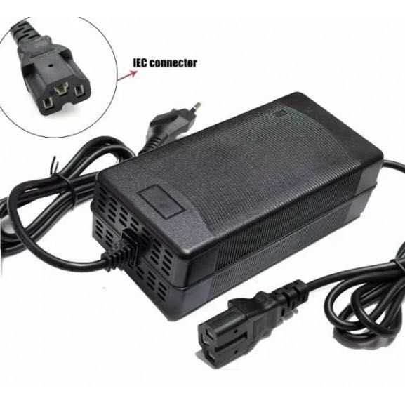 Зарядно 72V за електрическа триколка