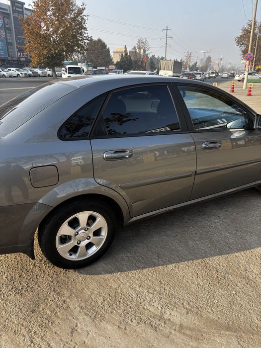 Chevrolet Gentra 2015 год