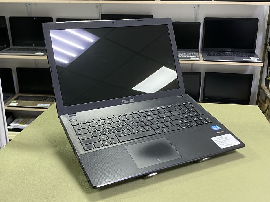 ASUS i3-3217U / 4GB / 500GB HDD. Работает строго от сети.