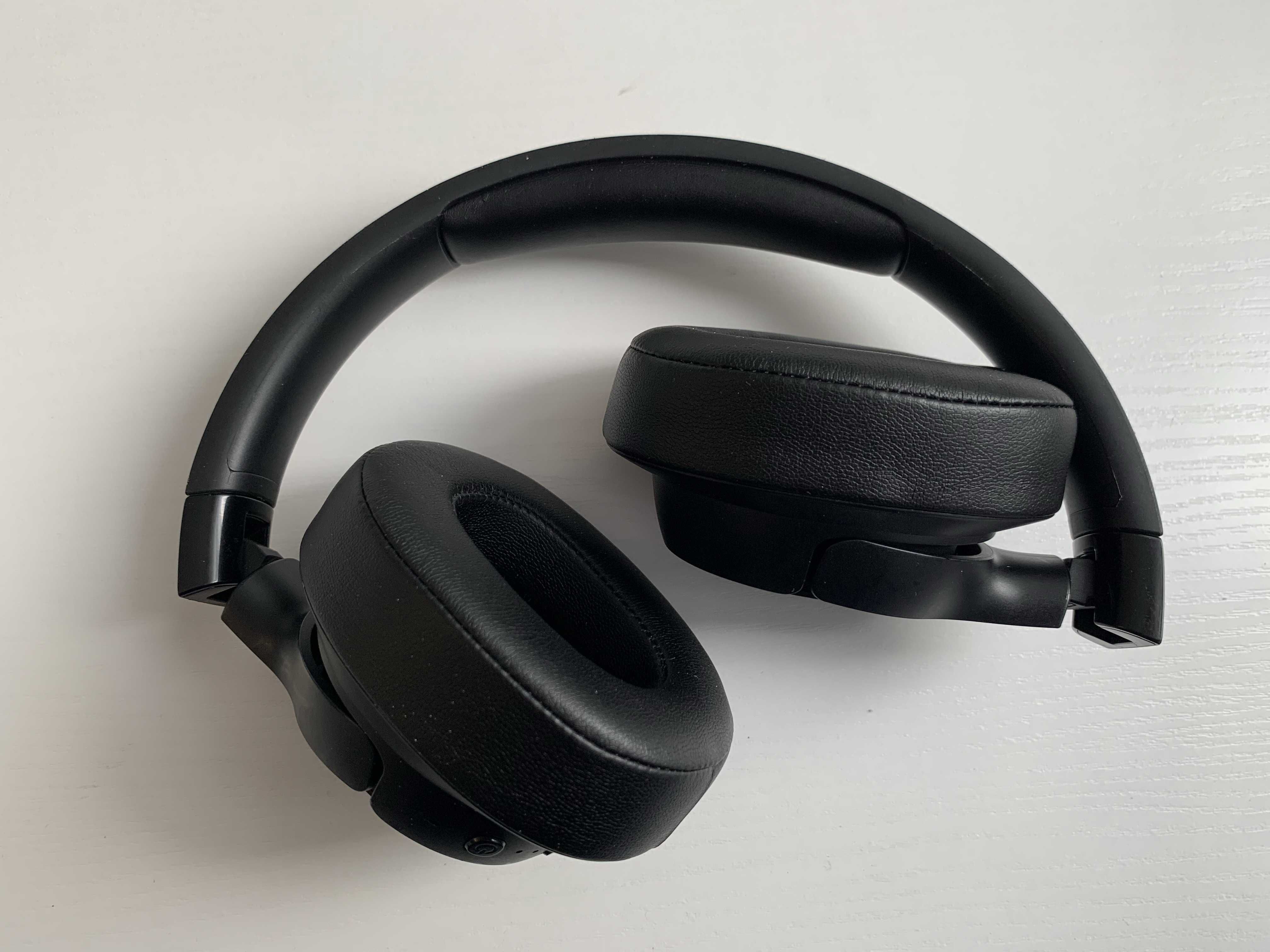 Bluetooth слушалки JBL Tune 760NC