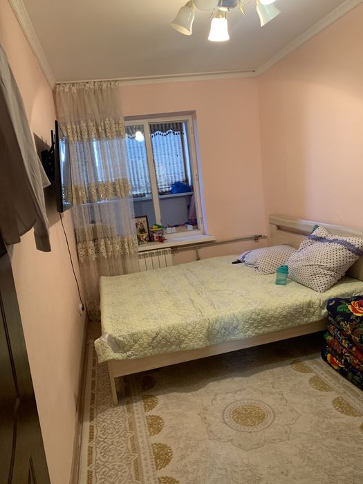 Продаётся 2комн кв 4 мкр на берегу моря