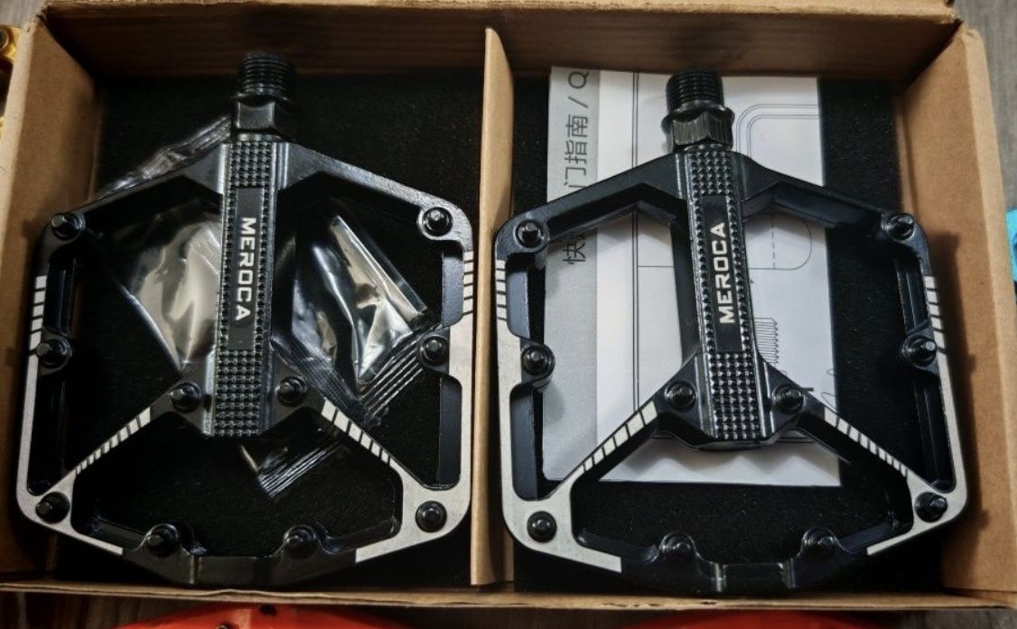 Pedale bicicleta mtb cu platforma, din aluminiu, pe rulmenți, noi