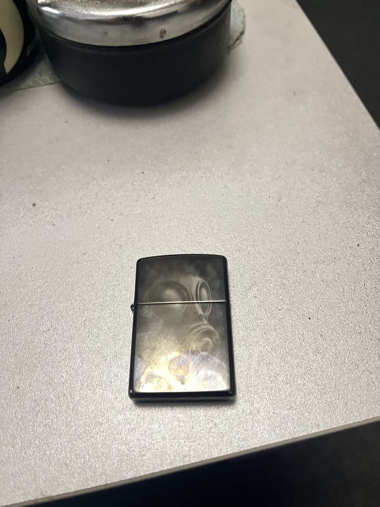 Продам оригинальную ZIPPO