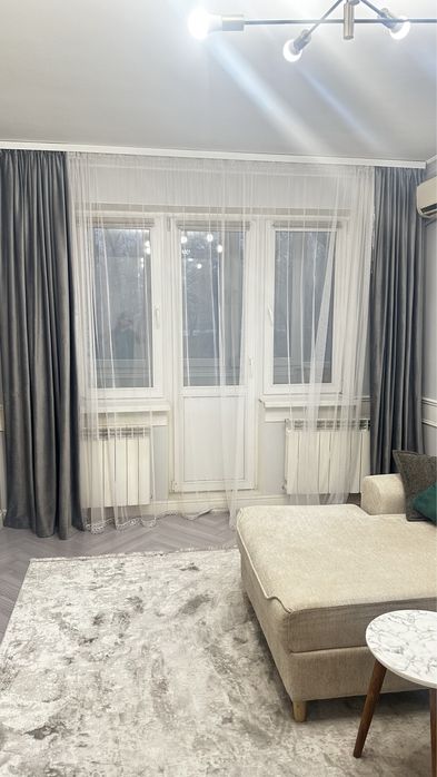 Продам шторы серого цвета