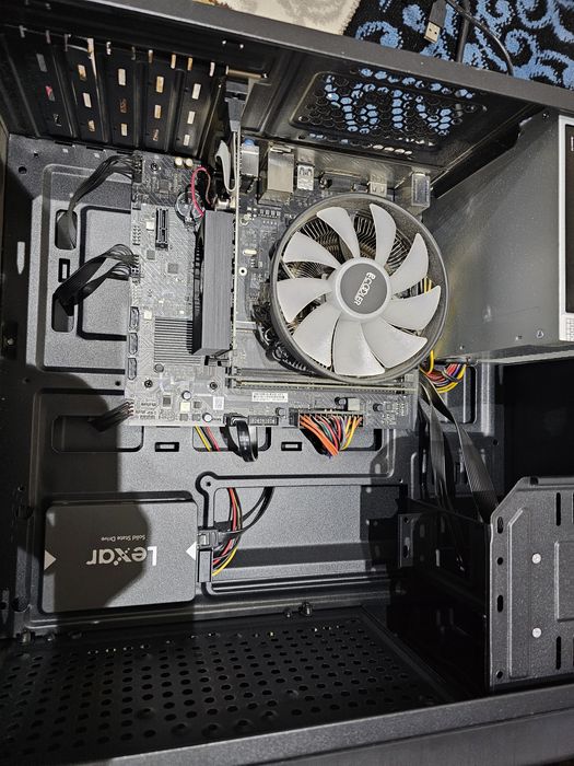 Kampyuter sotiladi cori I 5 12400