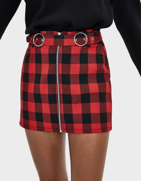 Карирана пола Bershka