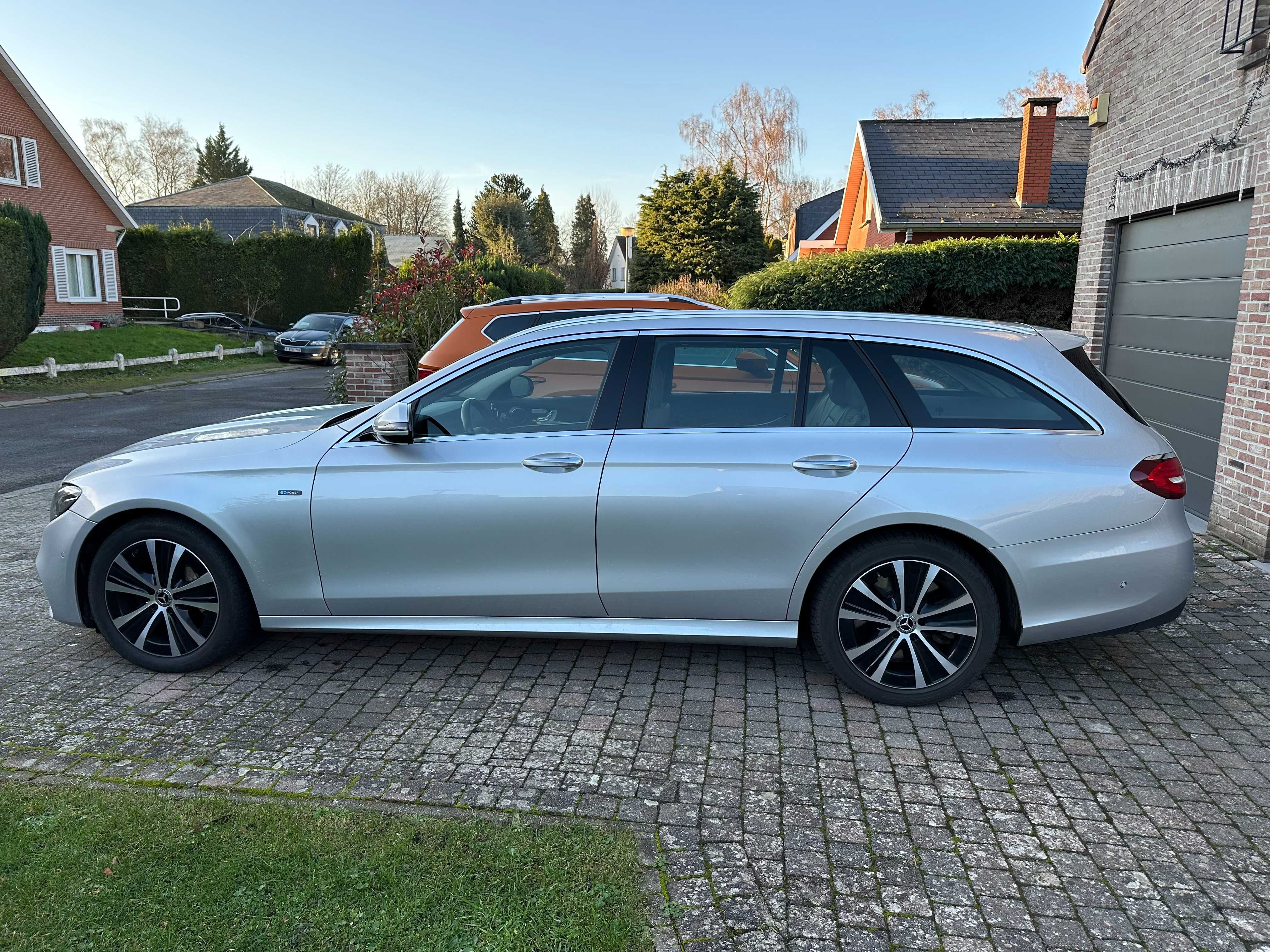 Mercedes E300 DE PHEV, AMG Line, Multibeam