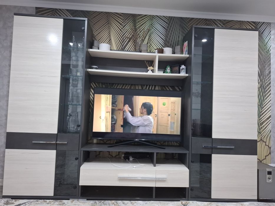 Продам шкаф для зала