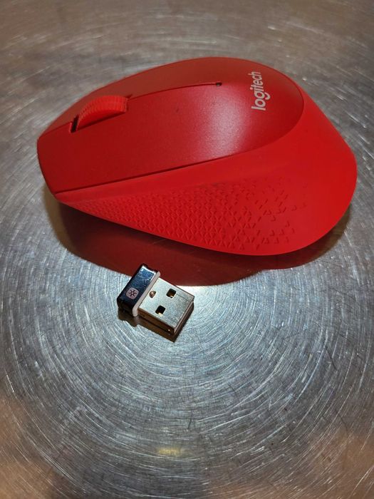 mouse logitech m330 rosu , silent , impecabil + reciver unifying