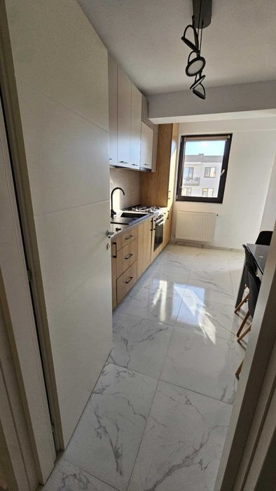Apartament 2 camere decomandat spațios de închiriat zona Bucium