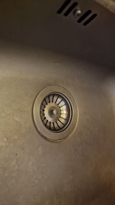 Chiuveta bucatarie cu scurgere