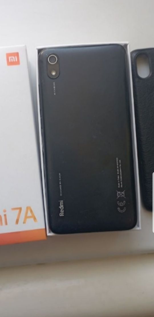 Продаю Смартфон Xiaomi Redmi 7A 2/32