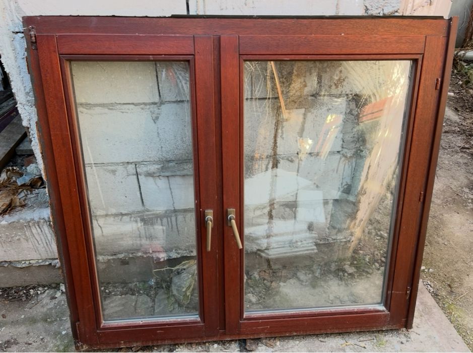 Geam fereastra termopan second  hand lemn H 126 x 143 cm