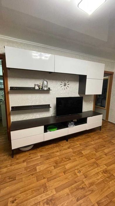 Стенка в гостиную