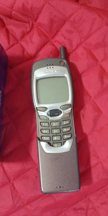 Vand nokia 7110  in stare f buna-ca NOU