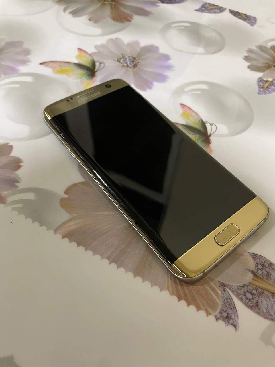 Samsung S7 Edge srochna sotiladi