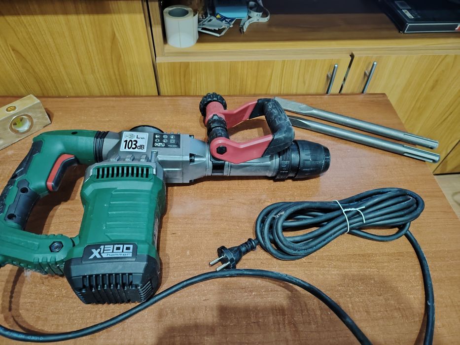 Vînd ciocan rotopercutor Parkside model  X1300 nou  nou  nefolosit!