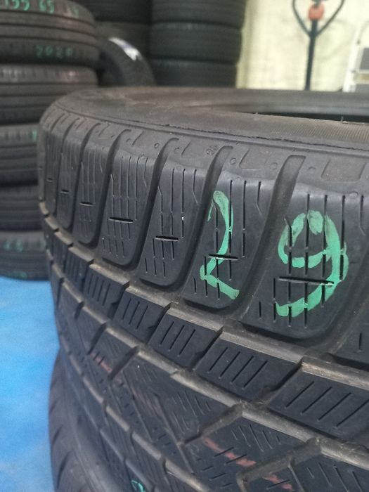 295 40 20 Pirelli Scorpion 2018