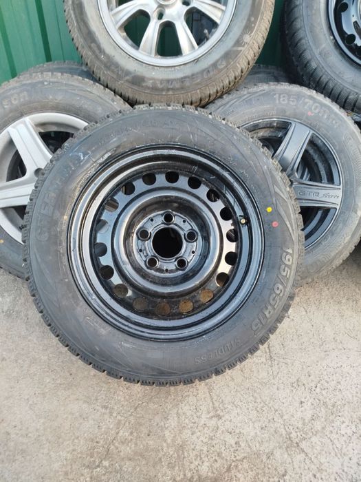 Комплект колес на Мерседес, Фольцваген и др.