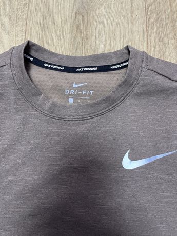 Nike dri fit / bluza