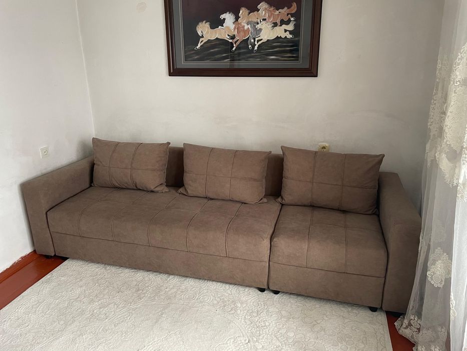 Срочно продам новый диван