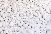 Piatra decorativa alba rogunjita