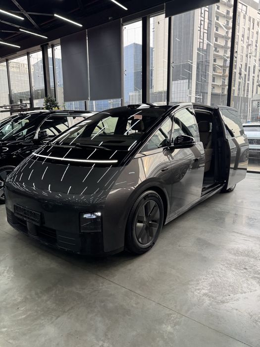 Lixiang L Mega Home 2025 Restayling