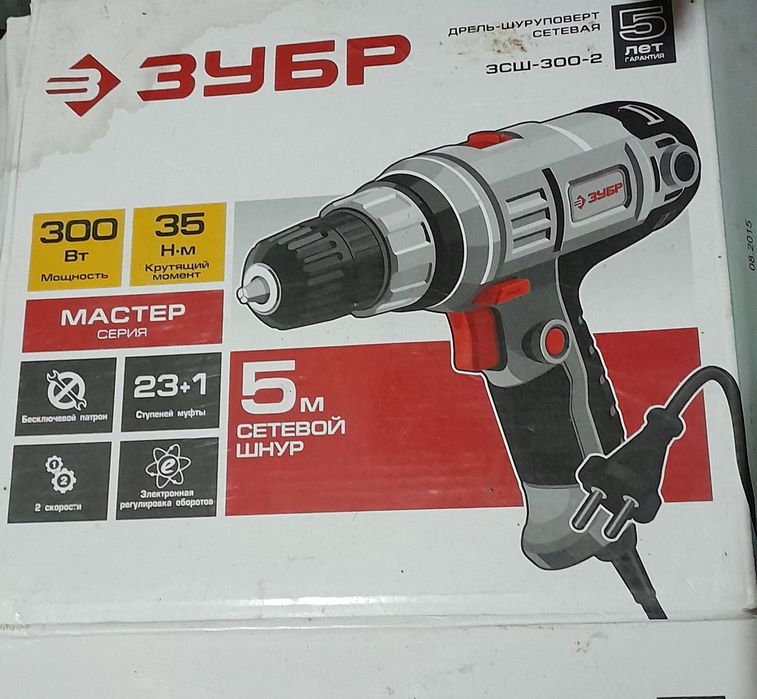 Дрель-шуруповёрт